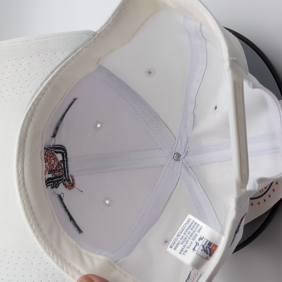 The Game| NWT Vintage MLB Detroit Tigers White Sports Cap Snap Back - Picture 10 of 10